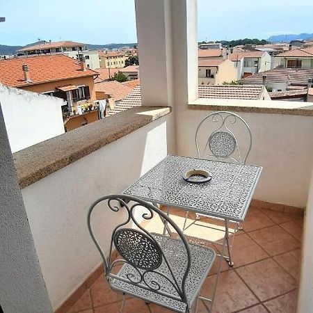 Appartement Lo Sguardo Sulla Citta' ,Panoramic View à Olbia Extérieur photo