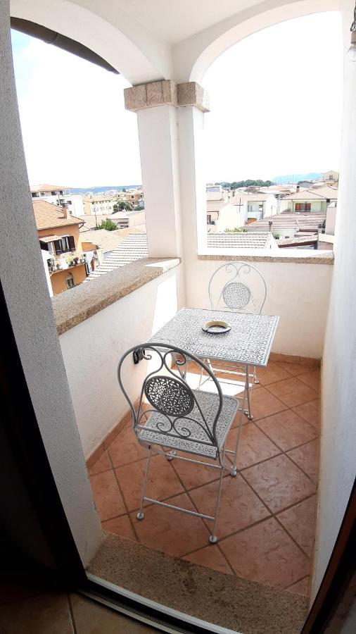 Appartement Lo Sguardo Sulla Citta' ,Panoramic View à Olbia Extérieur photo