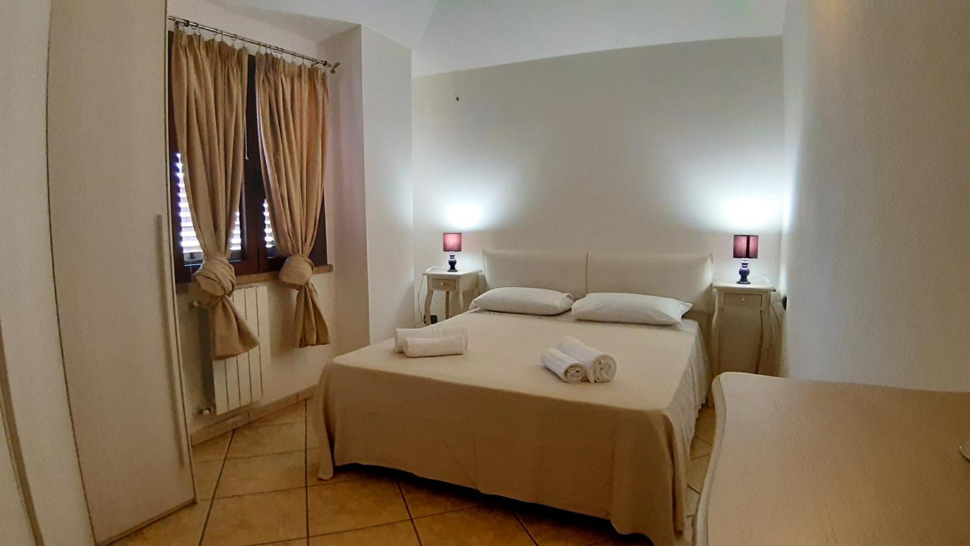 Appartement Lo Sguardo Sulla Citta' ,Panoramic View à Olbia Extérieur photo